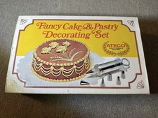 Vintage ATECO Cake And Pastry Decorating Set In Original Box Made In USA !
