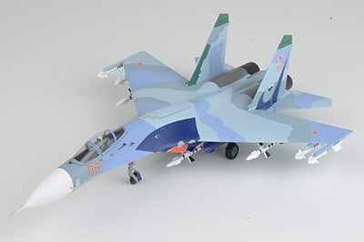 JCW-72-SU27-010 JC Wings Su-27 Flanker 1/72 Model Red 08 / Lipetsk Shark