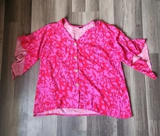 Rose Pink Abstract Print Shein Curve 0XL Button Down V Neck Blouse