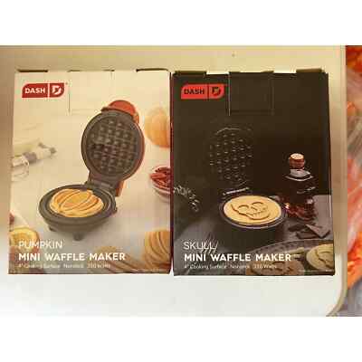 Dash Mini Maker Waffle Griddles Halloween Pack Skull/Pumpkin