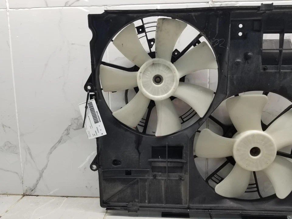 Cadillac CTS 2008 conjunto de ventilador de refrigeración del motor con motor #007132 Foto 4 de 4