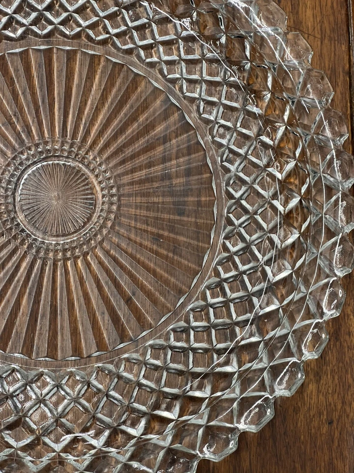 Juego redondo de platos de cristal Anchor Hocking/2 gofres Starburst 14" Foto 4 de 4