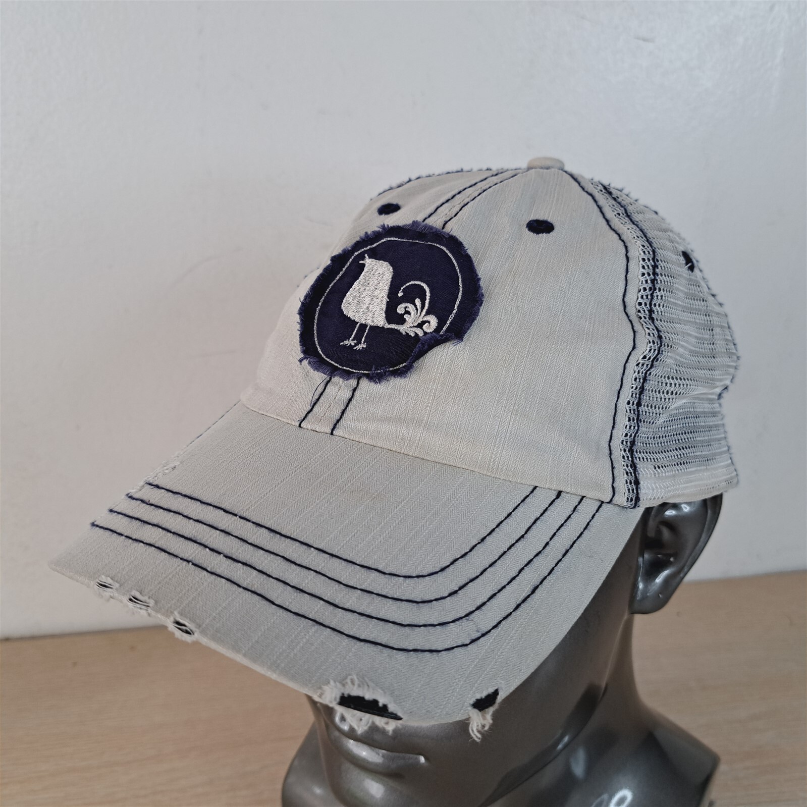 WHISTLING/SINGING BIRD PATCH ADJUSTABLE STRAPBACK… - image 3