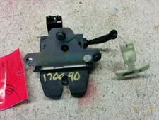 S40       2010 Keys/Latches/Locks 667350