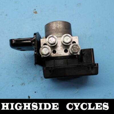 1352 15 HARLEY-DAVIDSON DYNA SWITCHBACK  ABS MODULE PUMP 