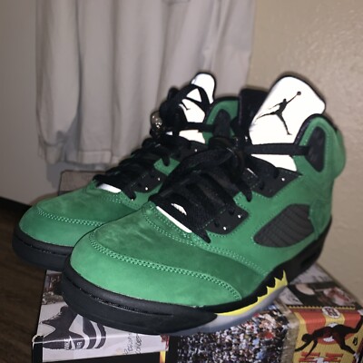 Nike Air Jordan 5 Retro SE Oregon Size 8.5 Amazon.com | Jordan Mens Air 5 Retro SE CK6631 307 Oregon  main image 4