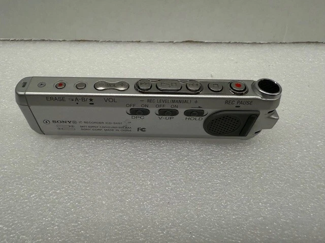 Sony Digital Voice Recorder ICD-SX57 256 MB Built-in Flash Memory and USB - Image 3 of 4