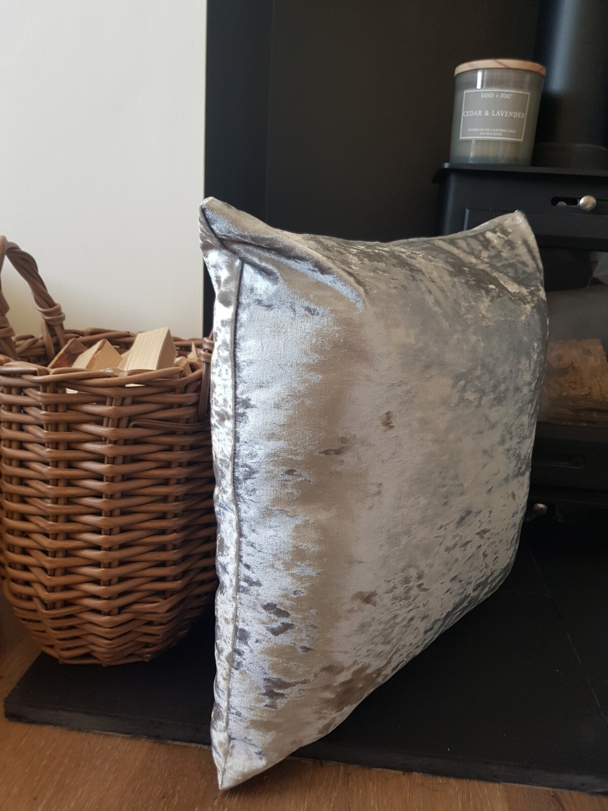 4 of 22 x 22 inch silver crushed velvet cushion covers. eBay