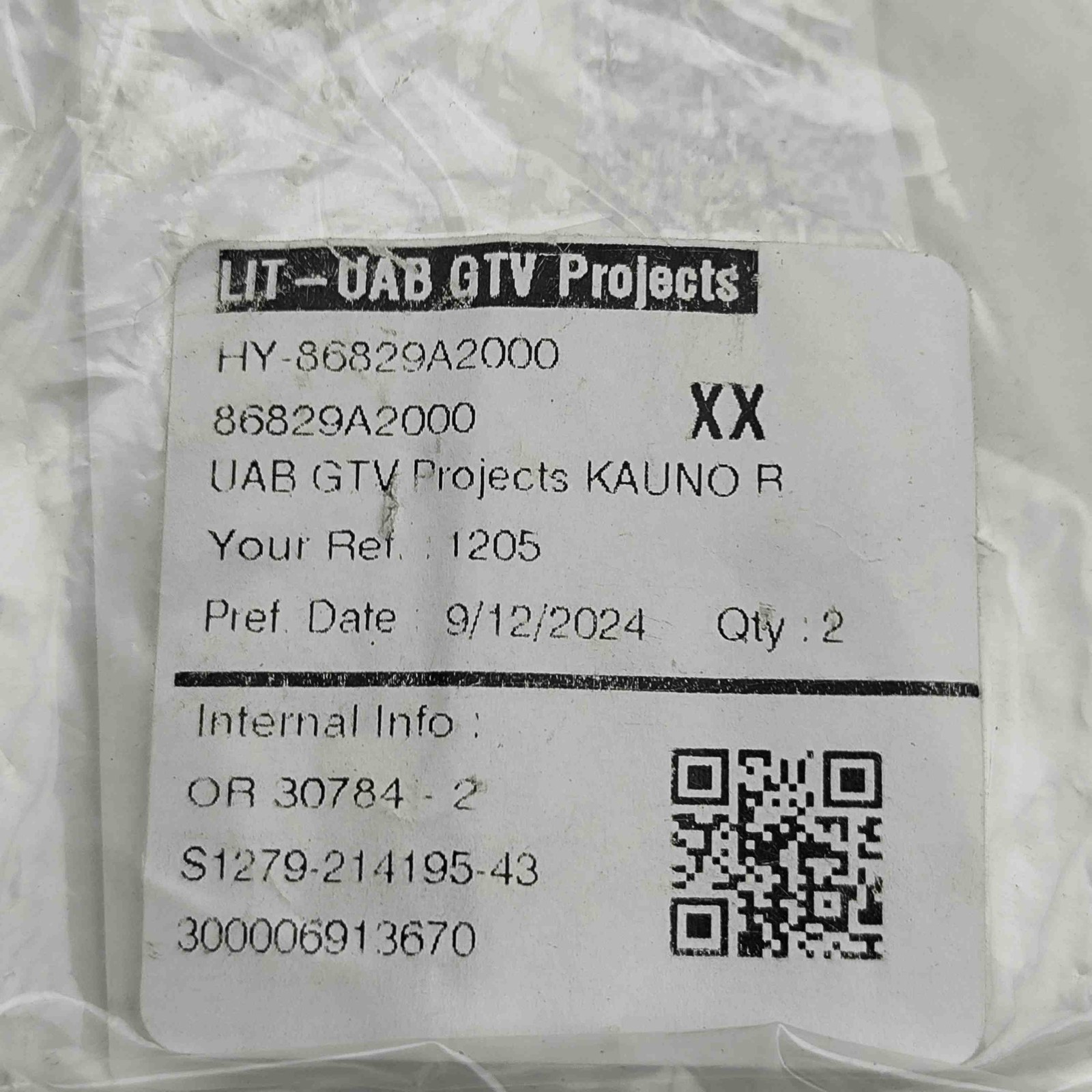 HYUNDAI SANTA FE TM Wheel Arch Rivets Set of 2 86829-A2000 2020 NEW GENUINE 32045303