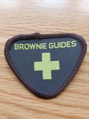 Vintage BROWNIE INTEREST Badge FIRST AID Brand New