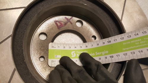 Coppia dischi freno anteriori Lancia Thema Turbo ventilati alte prestazion Tarox - Bild 4 von 24