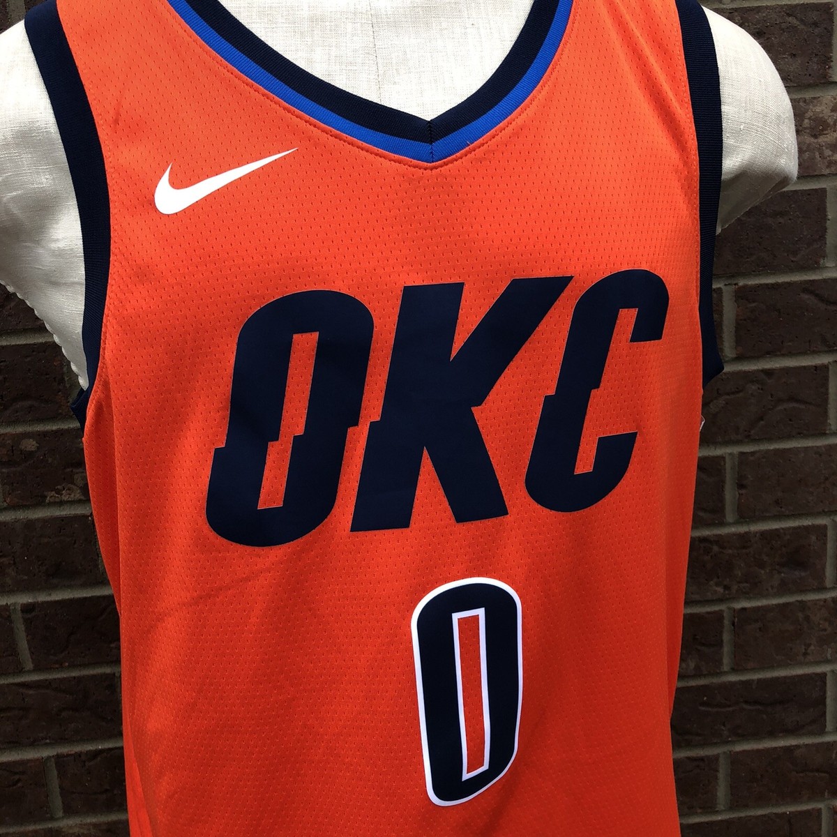 NBA オクラホマシティーサンダー　WESTBROOK ユニフォーム　2018 NBA オクラホマシティーサンダー WESTBROOK ユニフォーム 2018