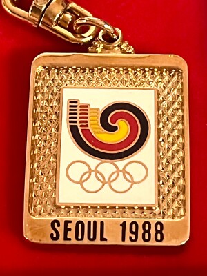1988 Seoul Korea Olympics Gold Plated Keychain -  Sung Bang Vintage