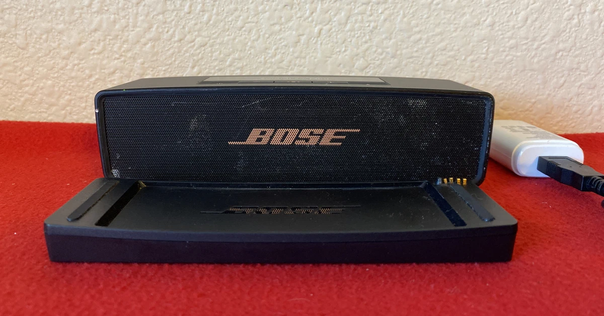 Bose Soundlink mini bluetooth speaker cradle dock Charger Tested Works Good