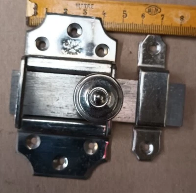 ancien verrou , targette en Cuivre Nickelé neuf de stock VF PARIS - Photo 1/4