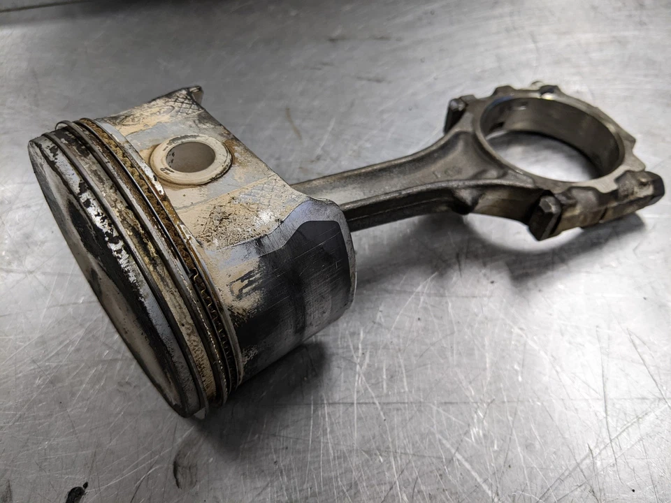 Pistón y biela estándar desde 2005 Ford Explorer 4.0 Foto 3 de 4