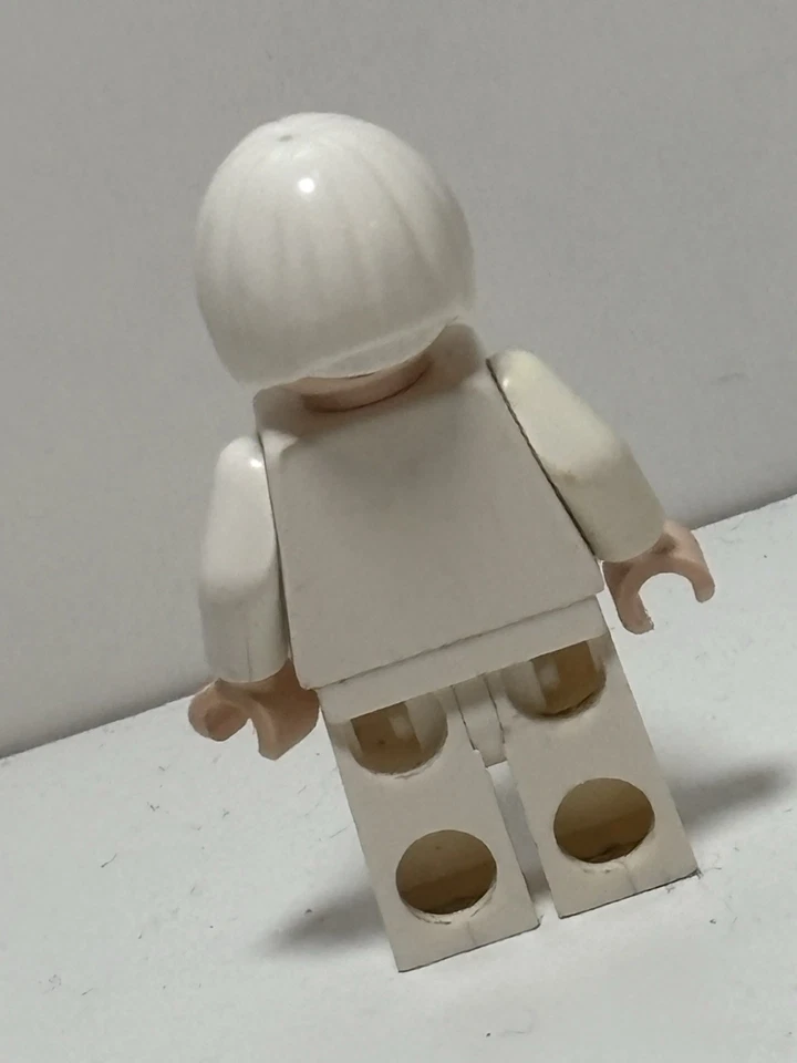 Minifigura LEGO exclusiva de Rag MankyJuJu Foto 2 de 4