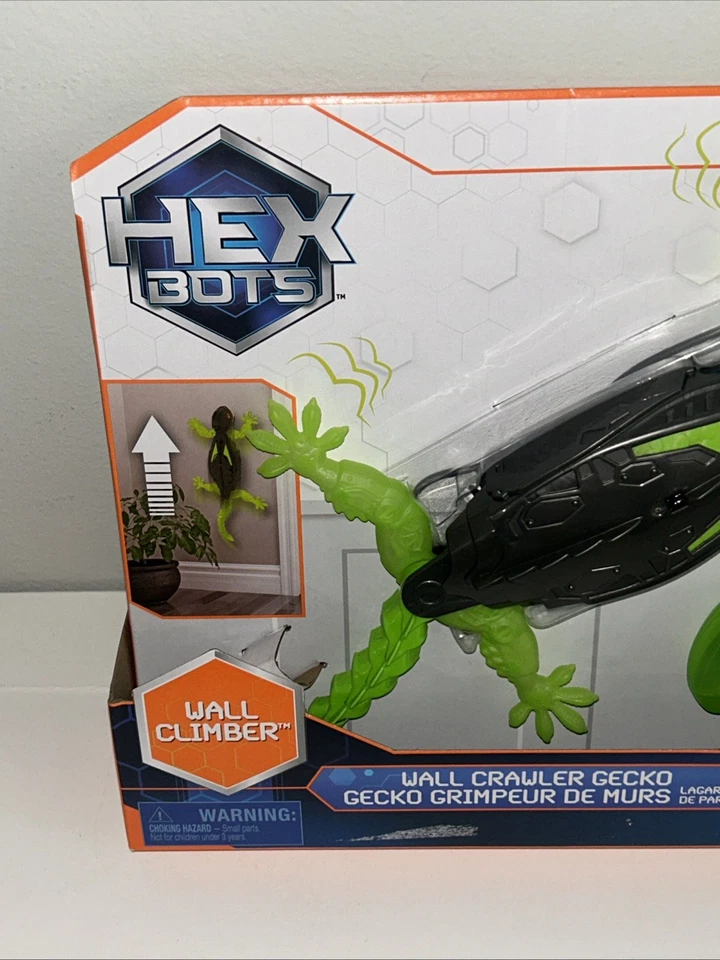HEX BOTS Wall Crawler Gecko Remote Control Toy With LED Eyes Ages 4+NEW IN BOX - Image 2 of 4