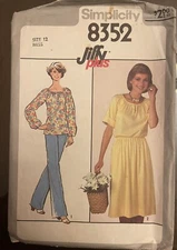 Simplicity Pattern 8352 Top Skirt Pants Misses Cut Size 12 Vintage 1978 0117