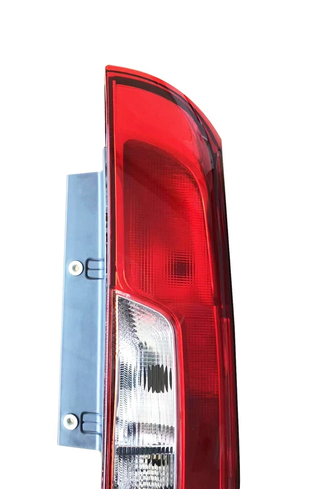 Luz trasera lateral derecha pasajero para RAM Promaster City 2015-2023 Foto 3 de 4