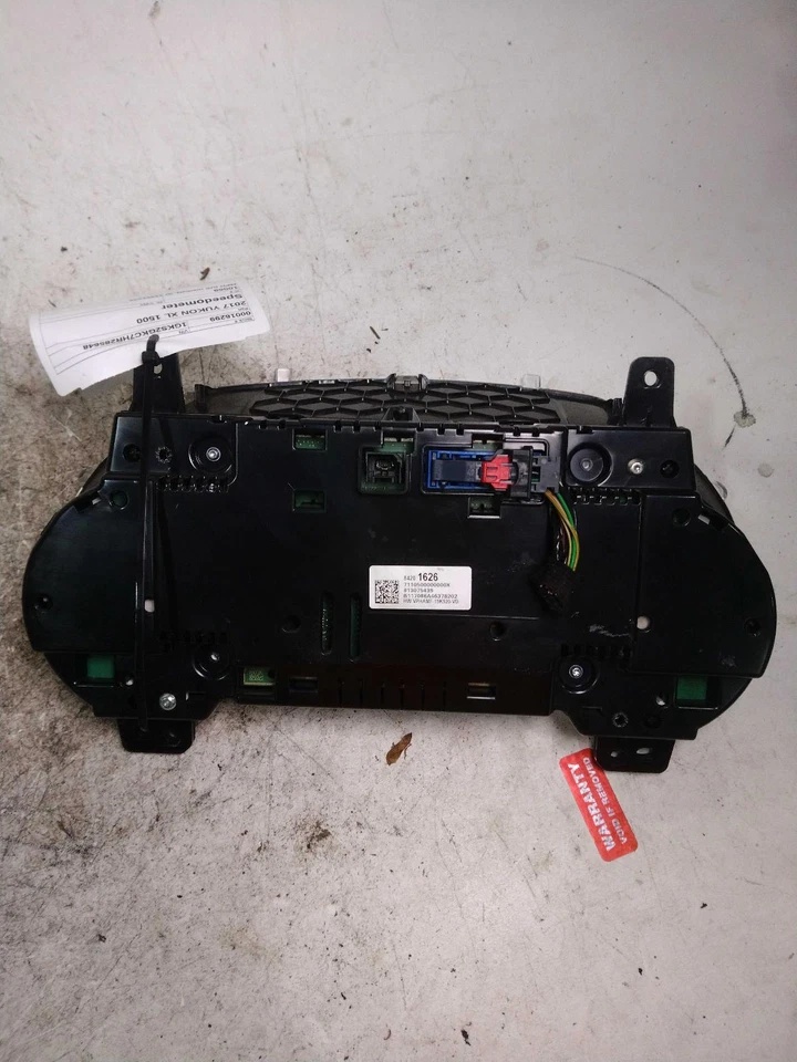 Used Speedometer Gauge fits: 2017 Gmc Yukon xl 1500 cluster MPH US market 6.0L I Foto 2 de 4