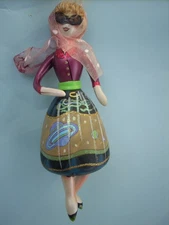 de Carlini Ornament Woman / Girl with scarf and shades (8 + inches)