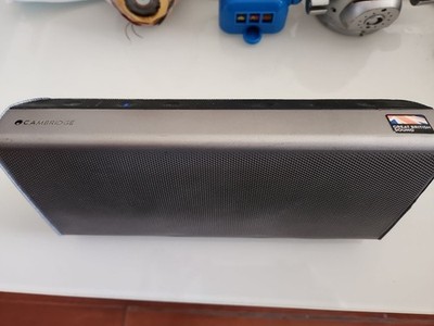 cambridge audio portable bluetooth speakers with battery inside work well