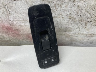 2013-2022 Kenworth T680 Right/Passenger Door Electrical Switch - Used