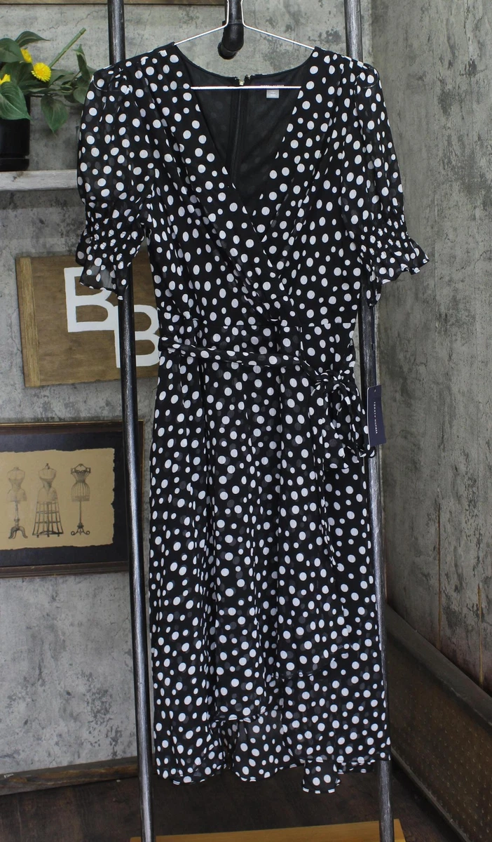 green emerald velvet dress Sail to Sable Navy Lurex Smocked Waist Midi Dress Navy / Xs / H24272N