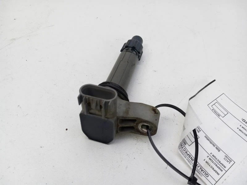 2008-2018 CADILLAC CTS IGNITION COIL - Image 2 of 4