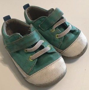 see kai run crib shoes