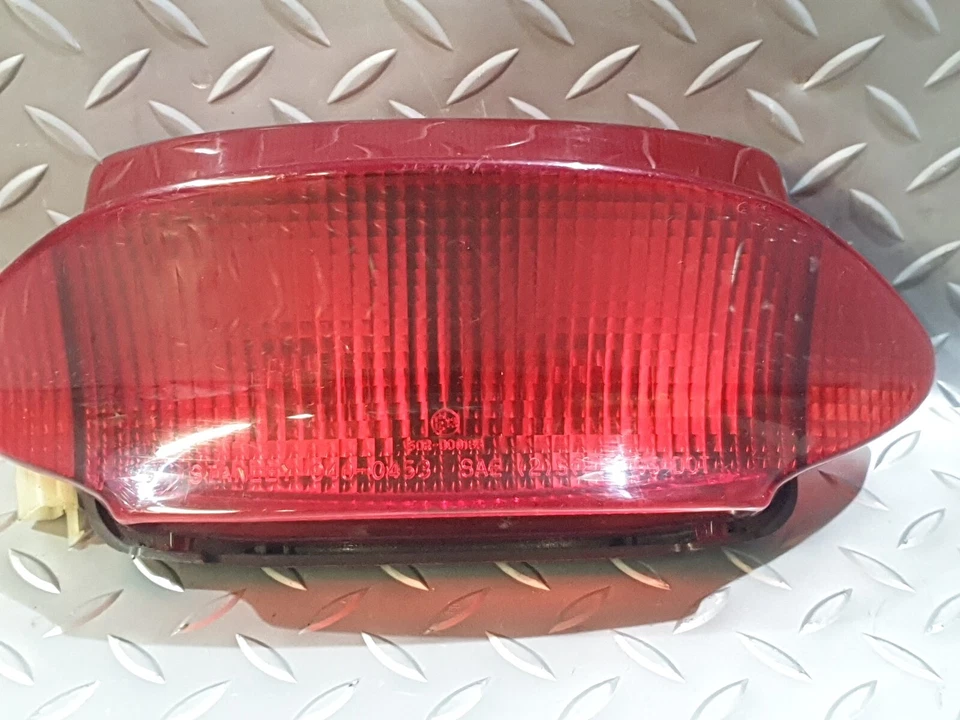 ♻️ Lâmpada de freio traseira Honda CBR 600 F3 1995 - 1998 Stanley 040-0352 ♻️ - Imagem 4 de 4