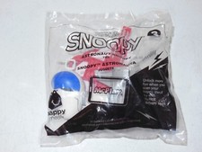 2018 Peanuts Snoopy McDonalds Happy Meal Toy Astronaut Snoopy 3 New