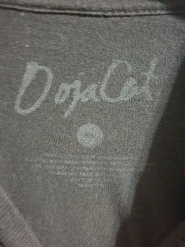 Doja Cat T-Shirt Size XL Extra Large Short Sleeve Graphic Black Casual Music - Picture 3 of 3