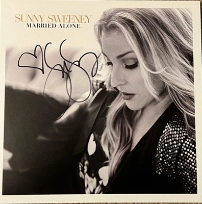 Sunny Sweeney - Married Alone