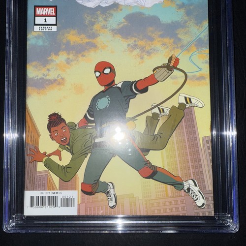 Your Friendly Neighborhood Spider-Man #1 CGC 9.8 Animazione Omaggio Variante 🗝️🔥 - Foto 4 di 6
