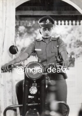 Akt Stil Bollywood Schauspielerin Silk Smitha Foto Schwarz Weiß Fotografie 5x...