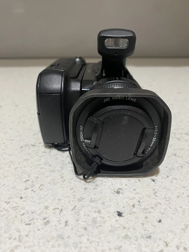 JVC GZ-MC500 AA DEMO 3CCD Everio Digital Media Camera - Image 4 of 4