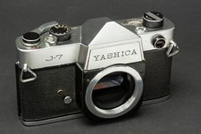 Yashica J-7 35mm SLR Film Camera for Parts or Repair 7614817