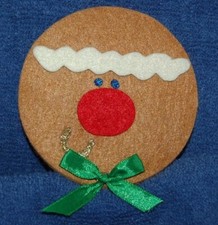 Blue Eyed Gingerbread w/Green Bow, Felt Refrigerator Magnet, Made in the USA