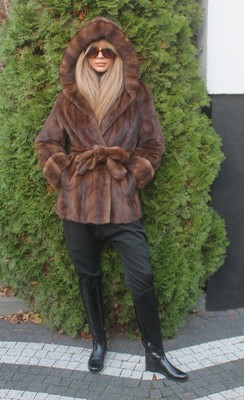Pelzmantel Echtpelz Nerz 100% Real Ranch Mink Coat Hood Outwear Fashion S/M