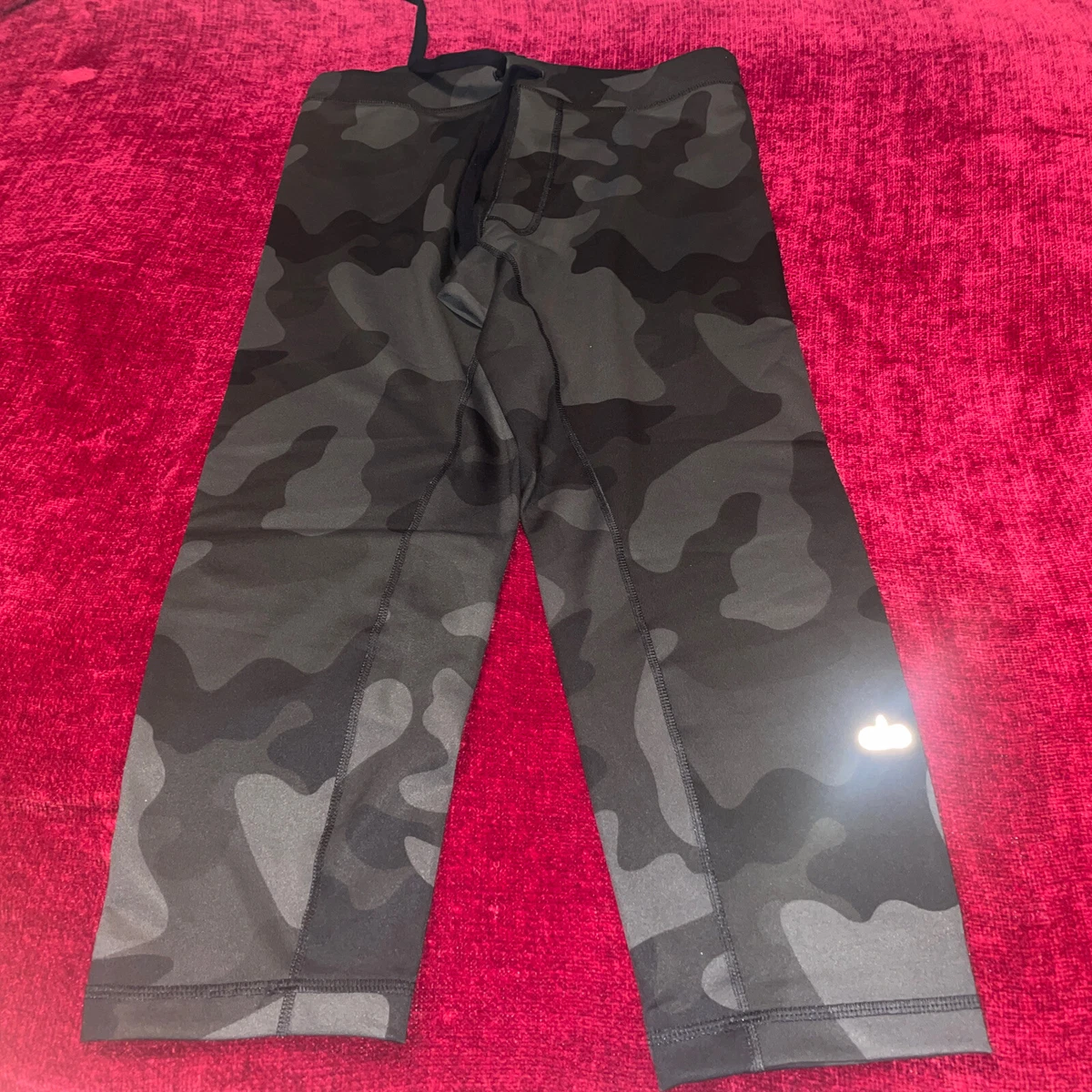 Alo camo hotsell pants