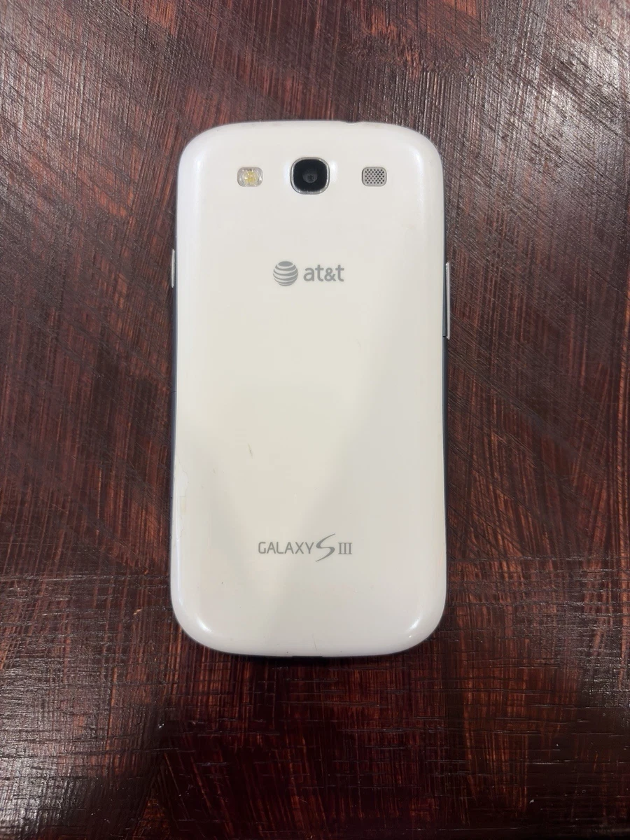 ギャラクシー S3 ホワイト GALAXY S III｜価格比較・最新情報 - 価格.com