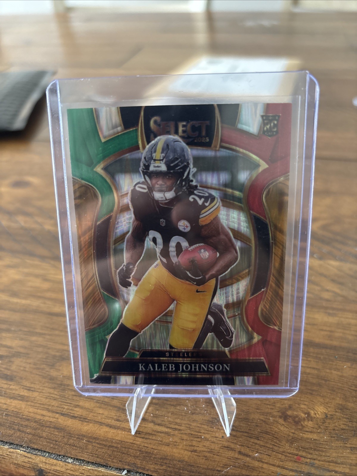2025 Panini Select 🏈  Kaleb Johnson RC Green & Red Prizm Shock #52 Steelers