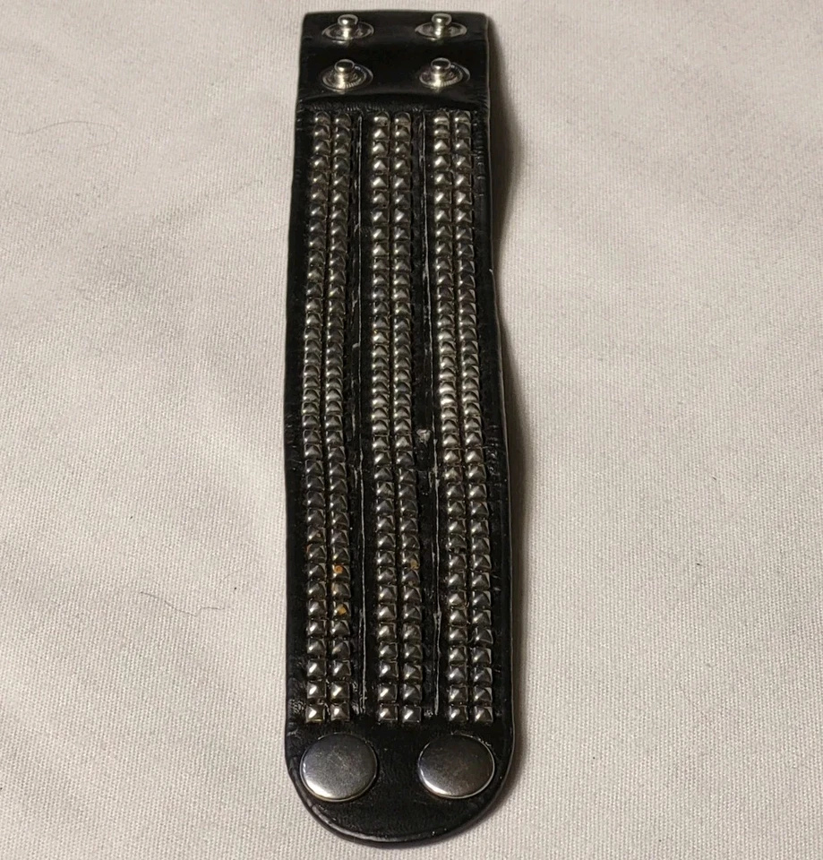 Pulsera Tres Hilos Tachonada Ajustable Cierre a Presión Para Hombre Punk Rock Gótico Hippy Foto 3 de 4