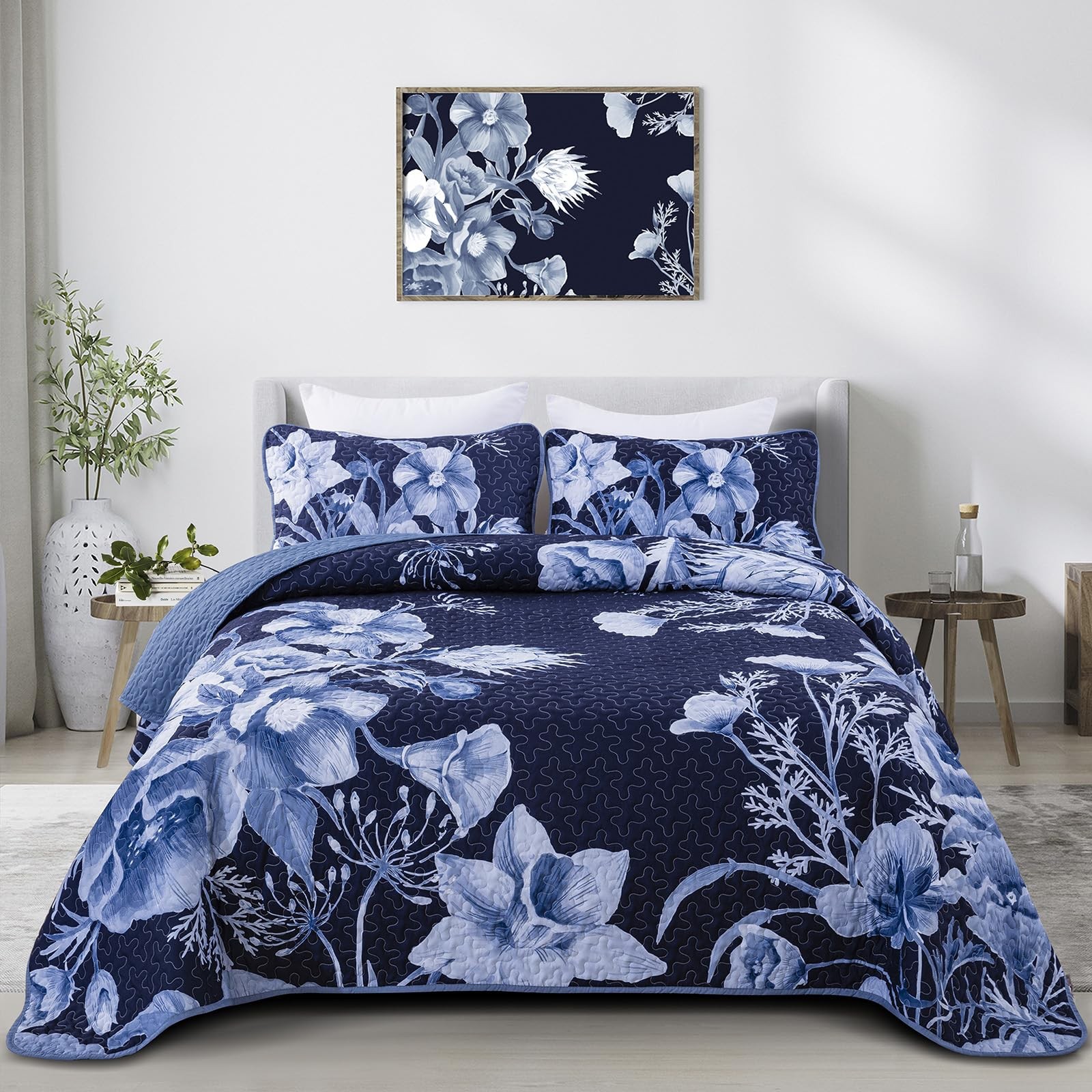 King 3 Pieces Navy Blue Floral Quilt Coverlet Set Soft Micro