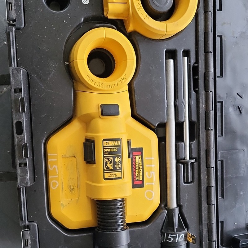 DEWALT DWH050 Hammer Drill Core Bit Dust Extraction Shroud, Max 38mm