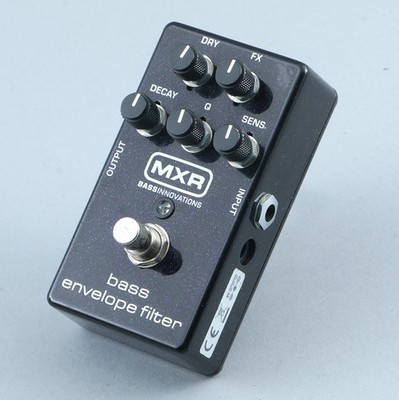 MXR M82 Bass Envelope Filter Bass Guitar Effects Pedal P-30483