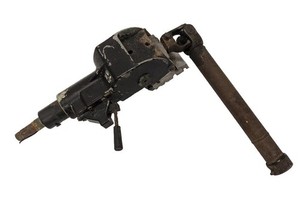 Damaged Freightliner FLD Steering Column w/ Linkage