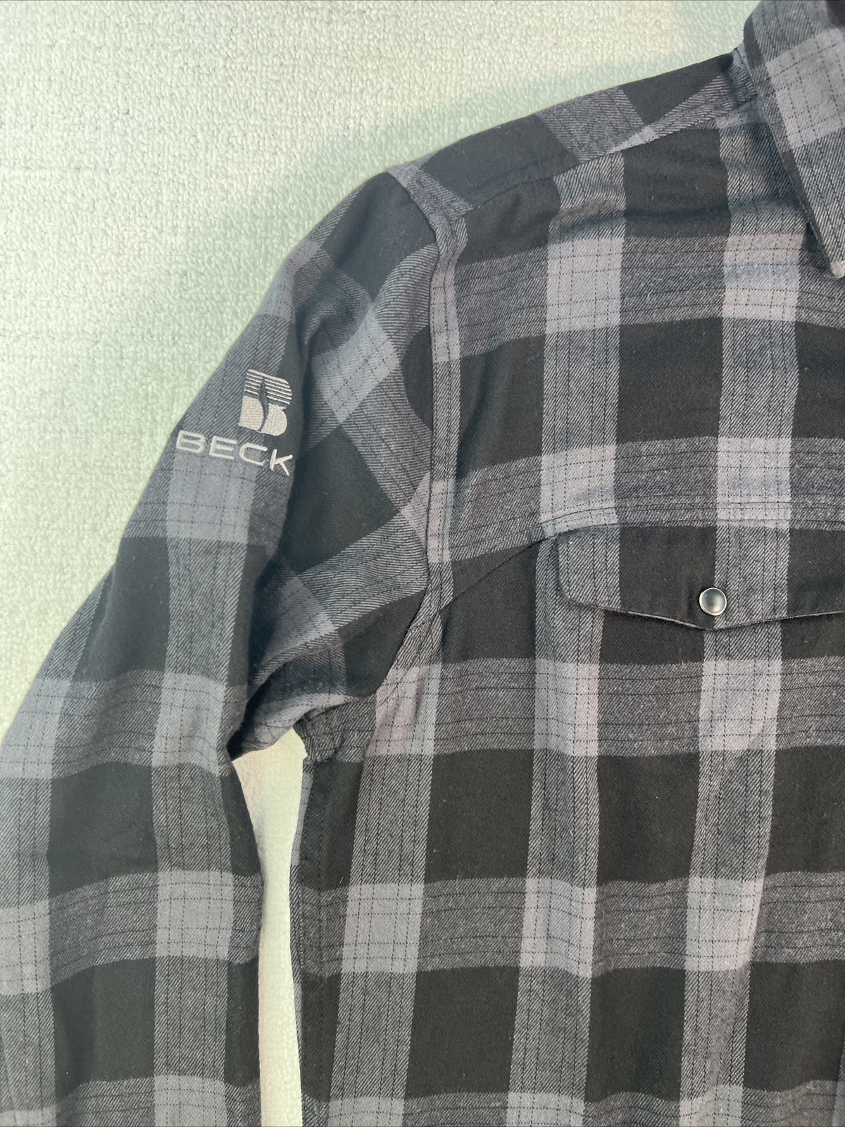 Stormtech Snap Button Down Performance Flannel Me… - image 9